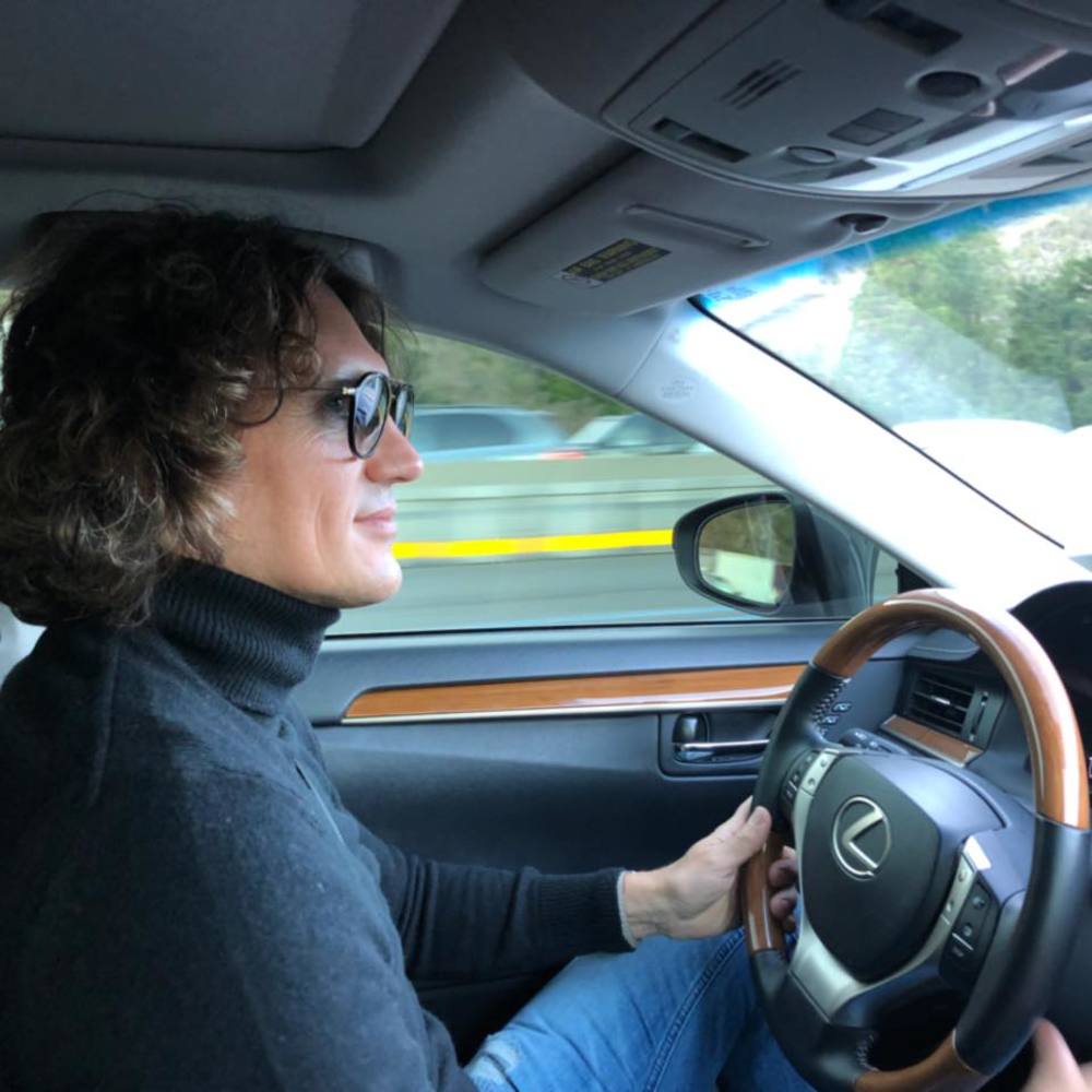 Meet your Posher, Renat